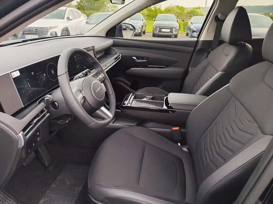Hyundai TUCSON - Thumbnail 13
