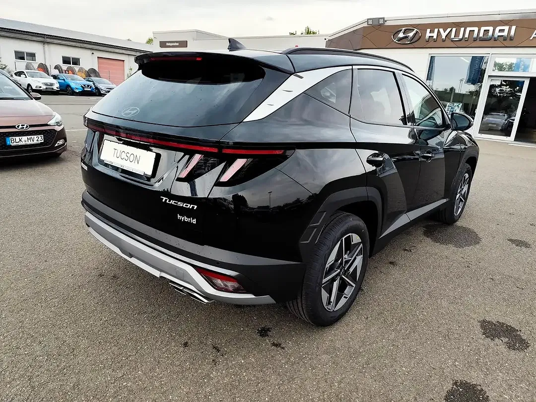 Hyundai TUCSON - Thumbnail 4