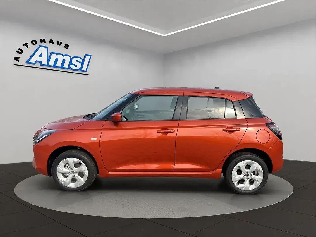 Suzuki Swift - Thumbnail 2
