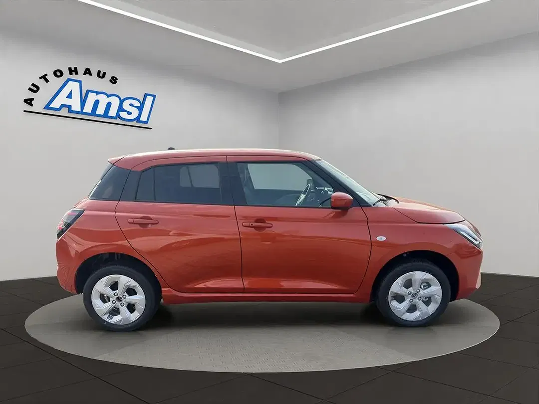 Suzuki Swift - Thumbnail 6