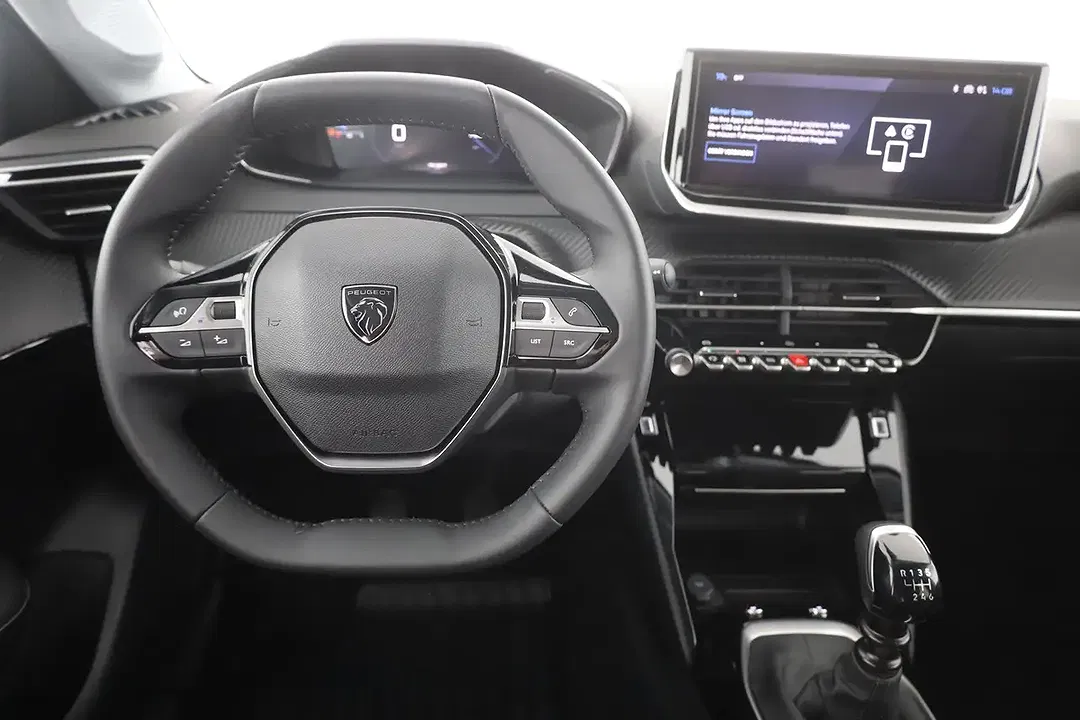 Peugeot 208 - Thumbnail 9