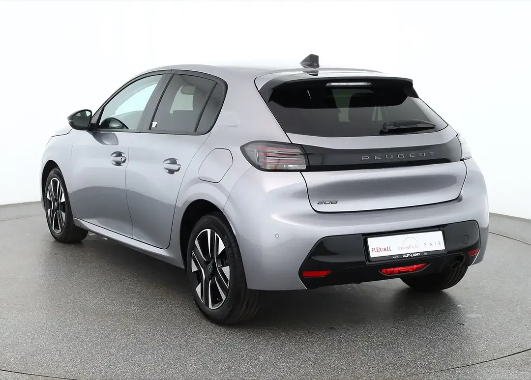 Peugeot 208 - Thumbnail 2