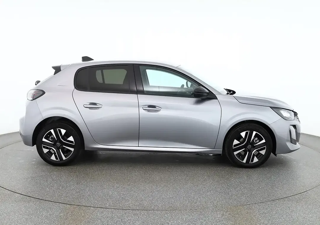Peugeot 208 - Thumbnail 5