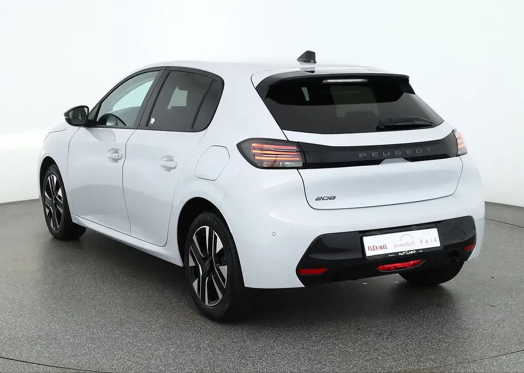 Peugeot 208 - Thumbnail 2