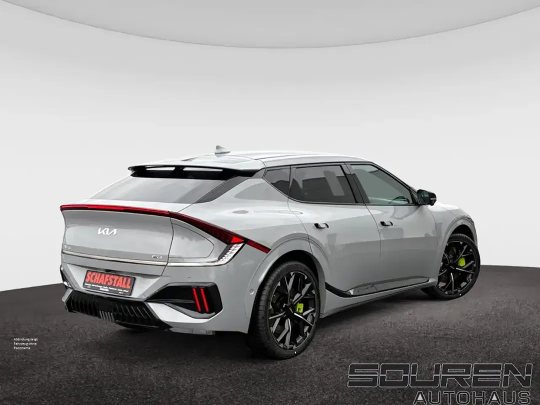 Kia EV6 - Thumbnail 5