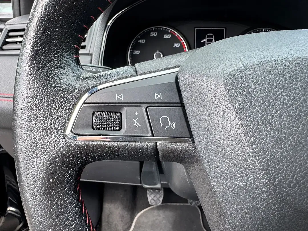 SEAT Ibiza - Thumbnail 11