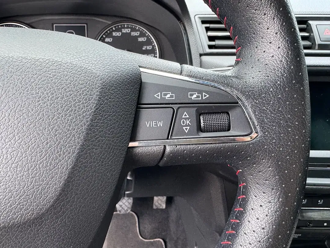 SEAT Ibiza - Thumbnail 12