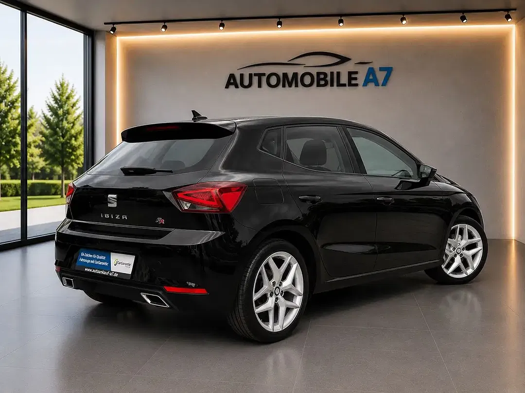 SEAT Ibiza - Thumbnail 3