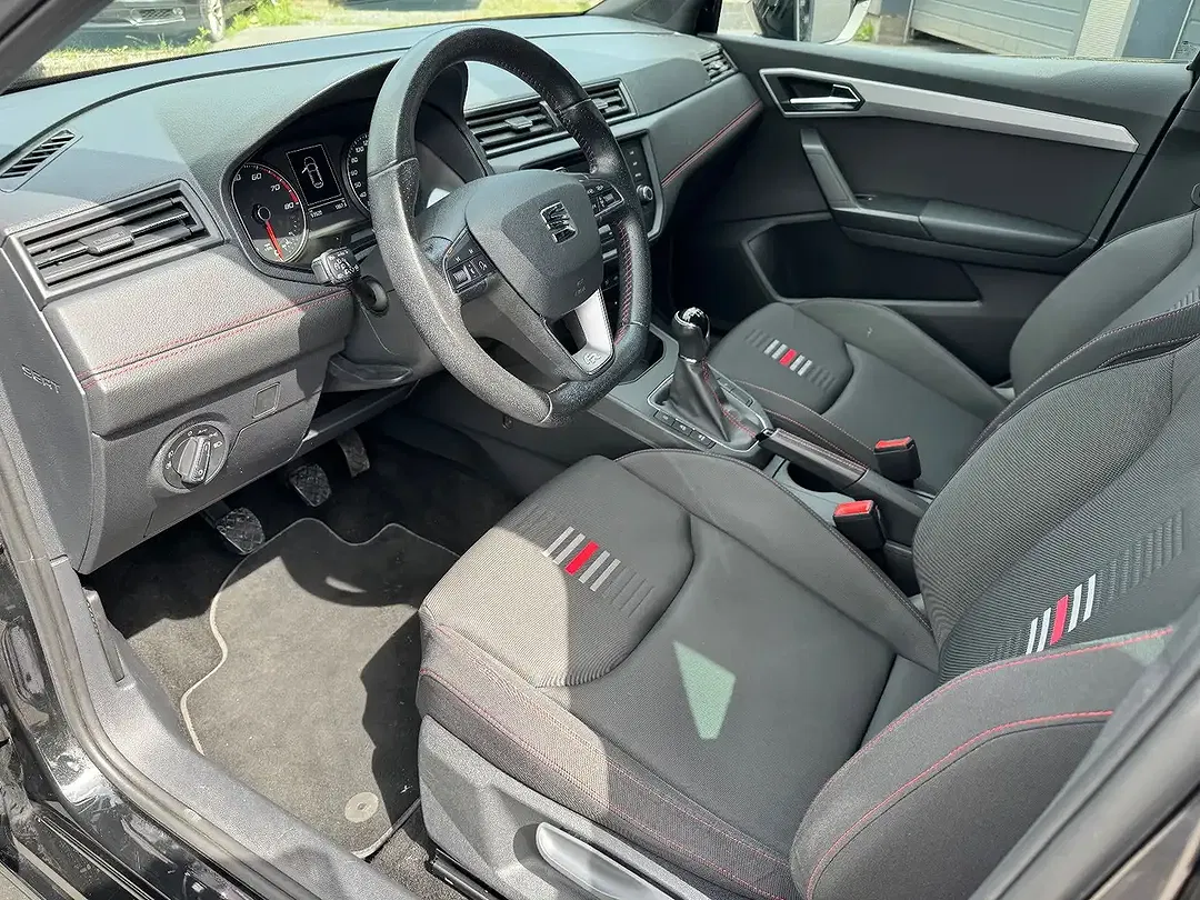 SEAT Ibiza - Thumbnail 8
