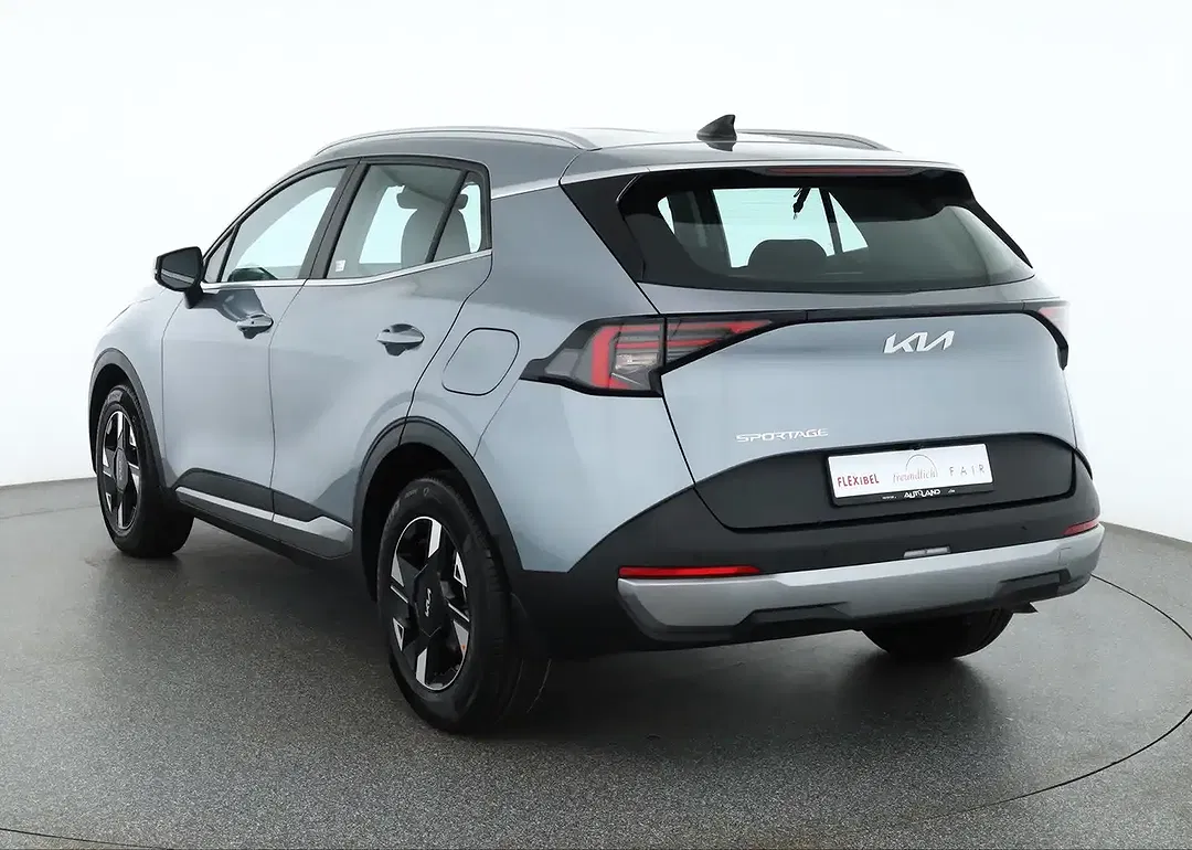 Kia Sportage - Thumbnail 2