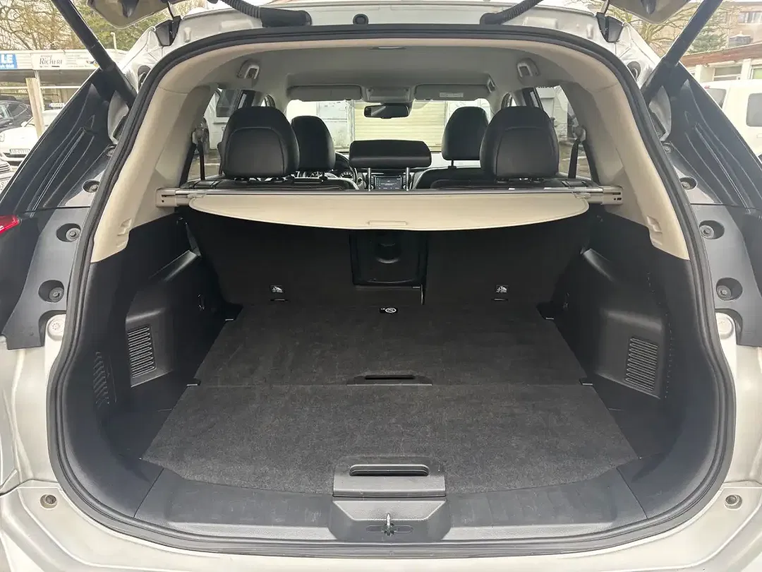 Nissan X-Trail - Thumbnail 4