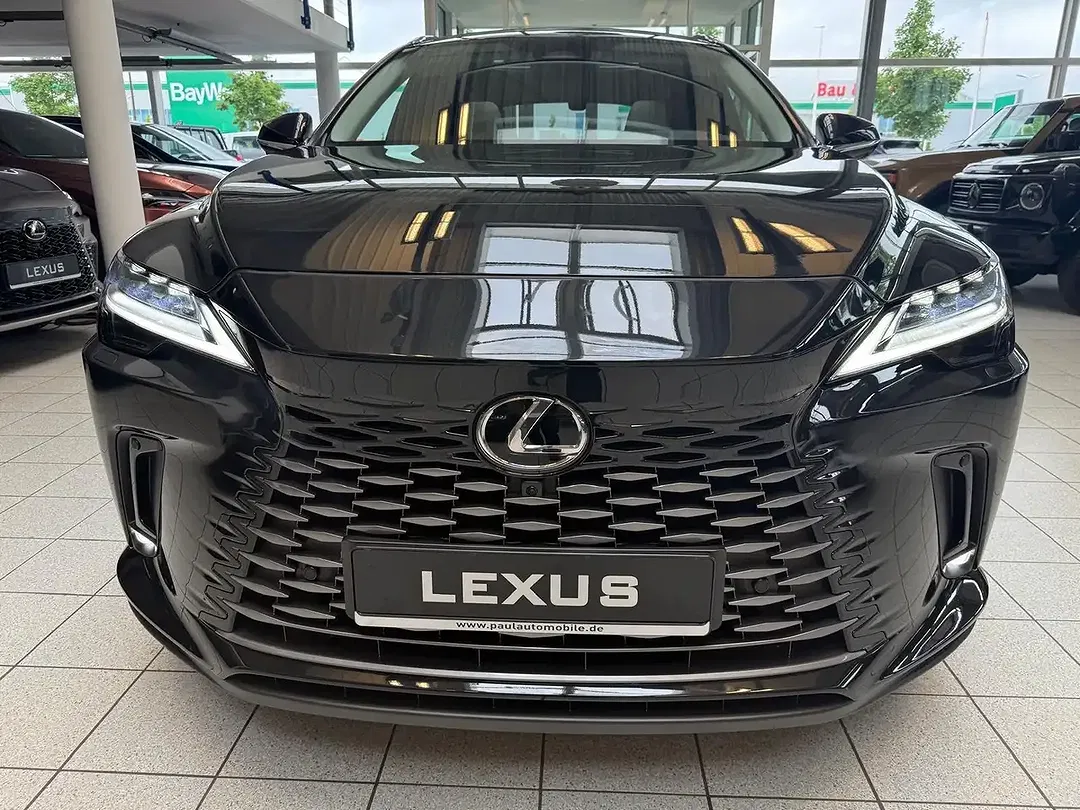 Lexus RX 450h - Thumbnail 1