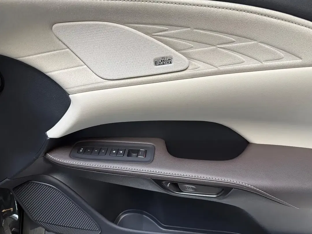 Lexus RX 450h - Thumbnail 14