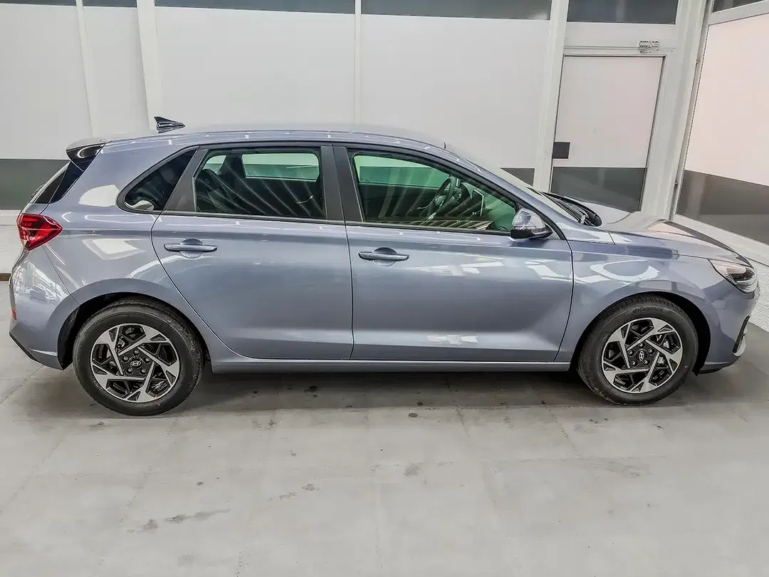 Hyundai i30 - Thumbnail 4