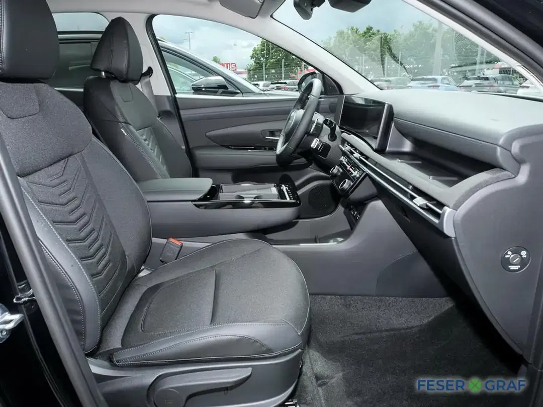 Hyundai TUCSON - Thumbnail 4