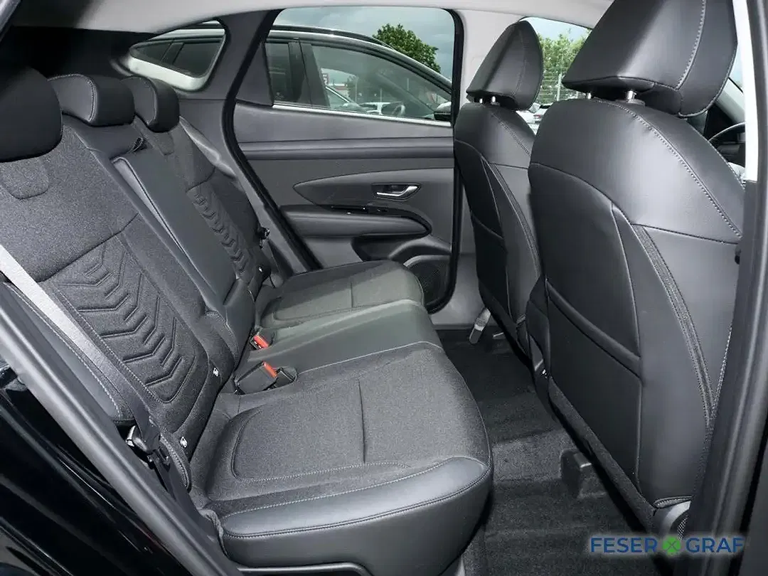 Hyundai TUCSON - Thumbnail 5