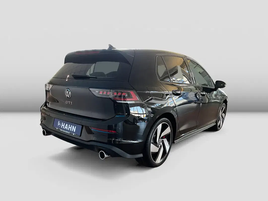 Volkswagen Golf GTI - Thumbnail 4