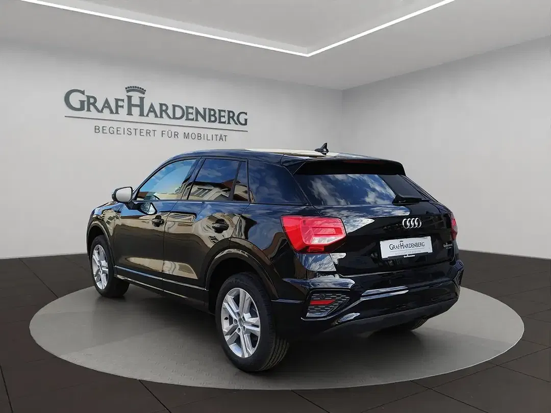 Audi Q2 - Thumbnail 3
