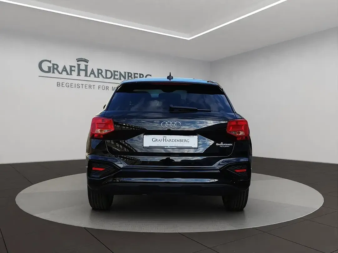 Audi Q2 - Thumbnail 4