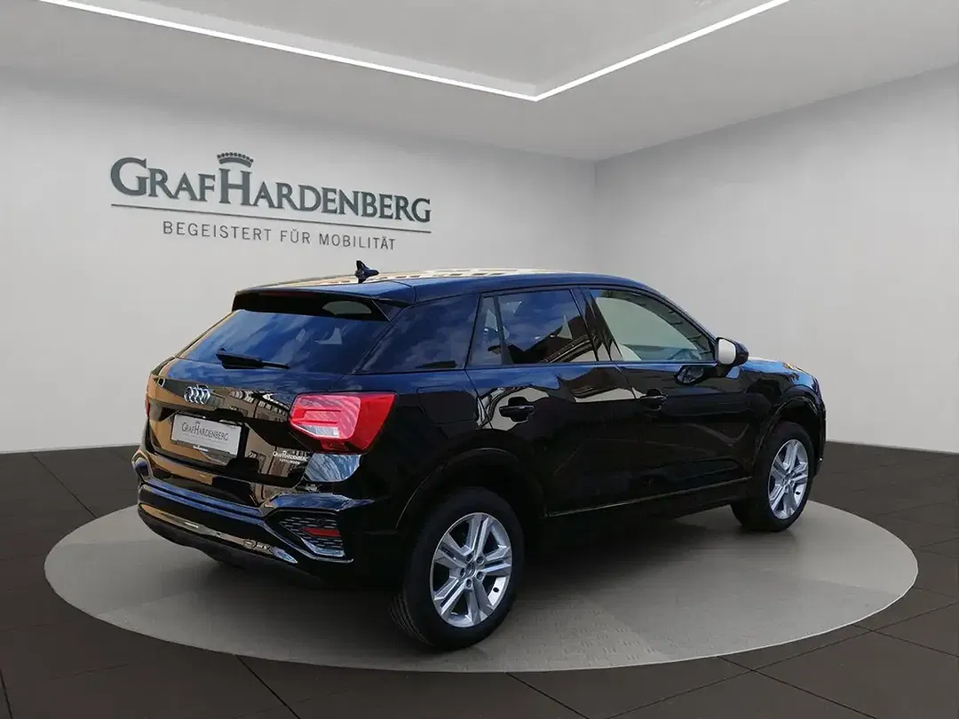 Audi Q2 - Thumbnail 5