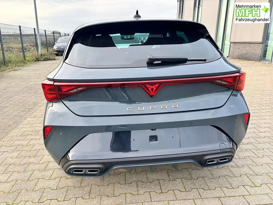 CUPRA Leon - Thumbnail 12