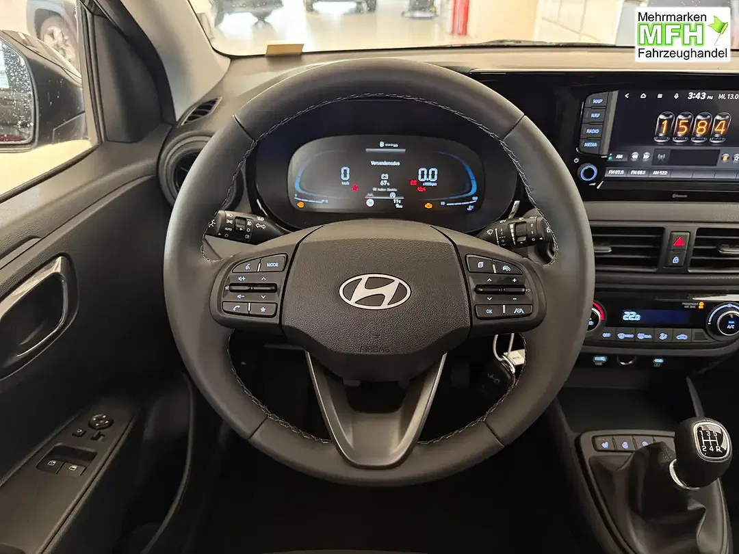 Hyundai i10 - Thumbnail 13