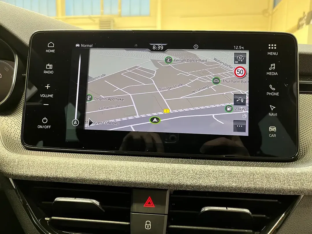 Skoda Scala - Thumbnail 11