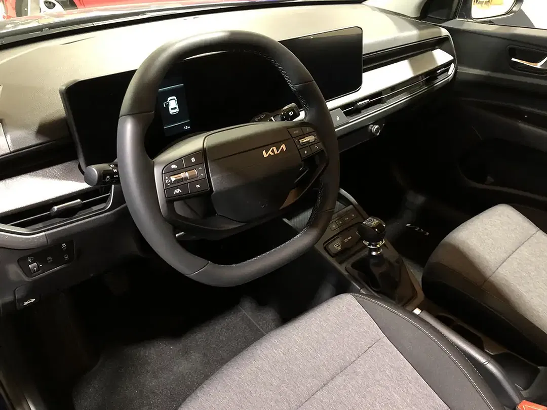Kia Stonic - Thumbnail 6