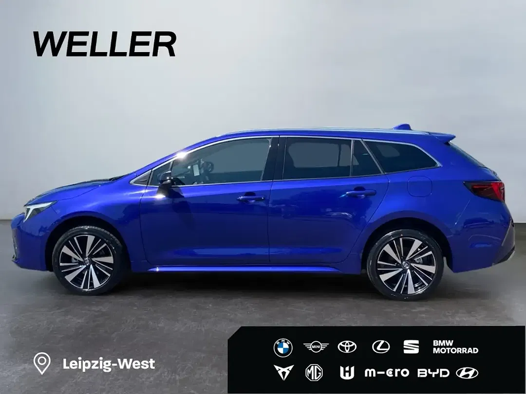 Toyota Corolla - Thumbnail 4