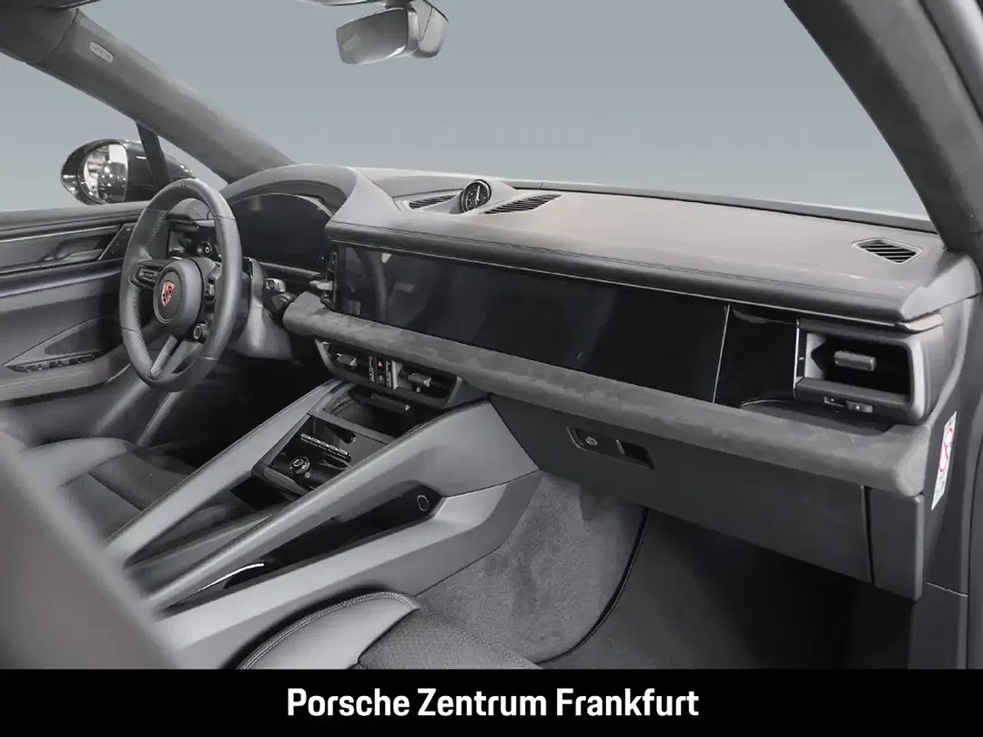 Porsche Macan - Thumbnail 7
