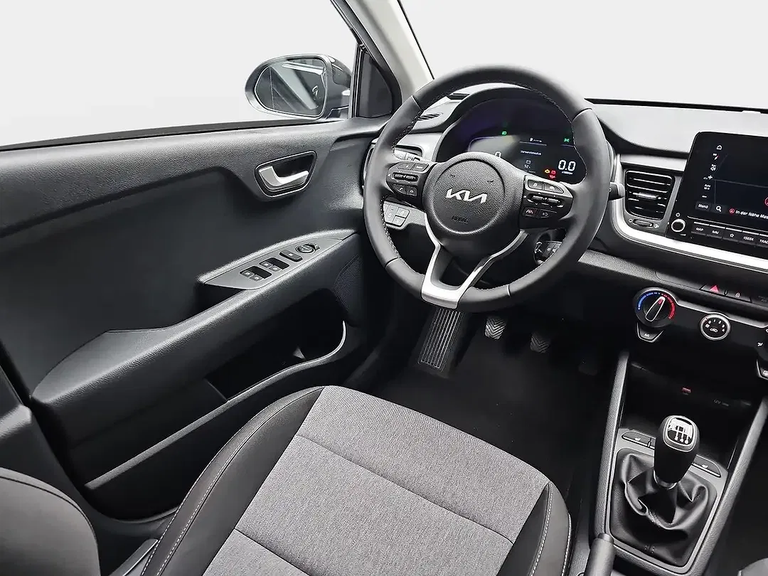 Kia Stonic - Thumbnail 8
