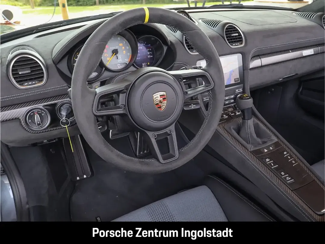Porsche 718 Spyder - Thumbnail 15