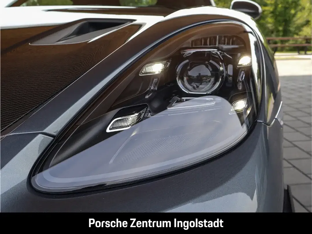 Porsche 718 Spyder - Thumbnail 3