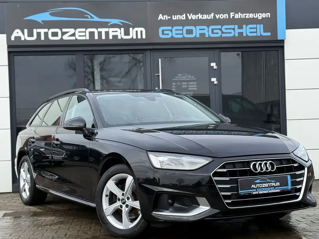 Audi A4 - Thumbnail 1