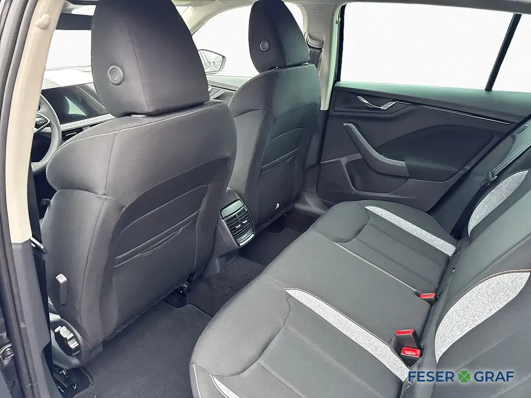 Skoda Scala - Thumbnail 9