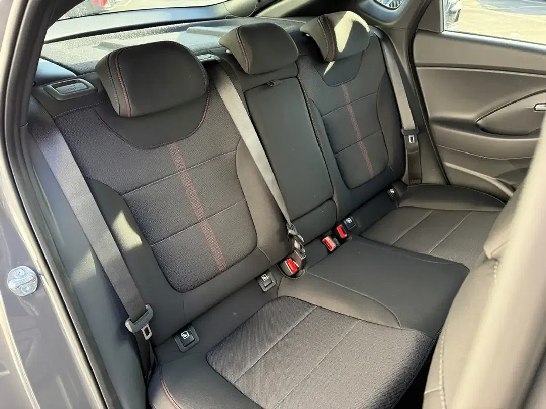 Hyundai i30 - Thumbnail 6