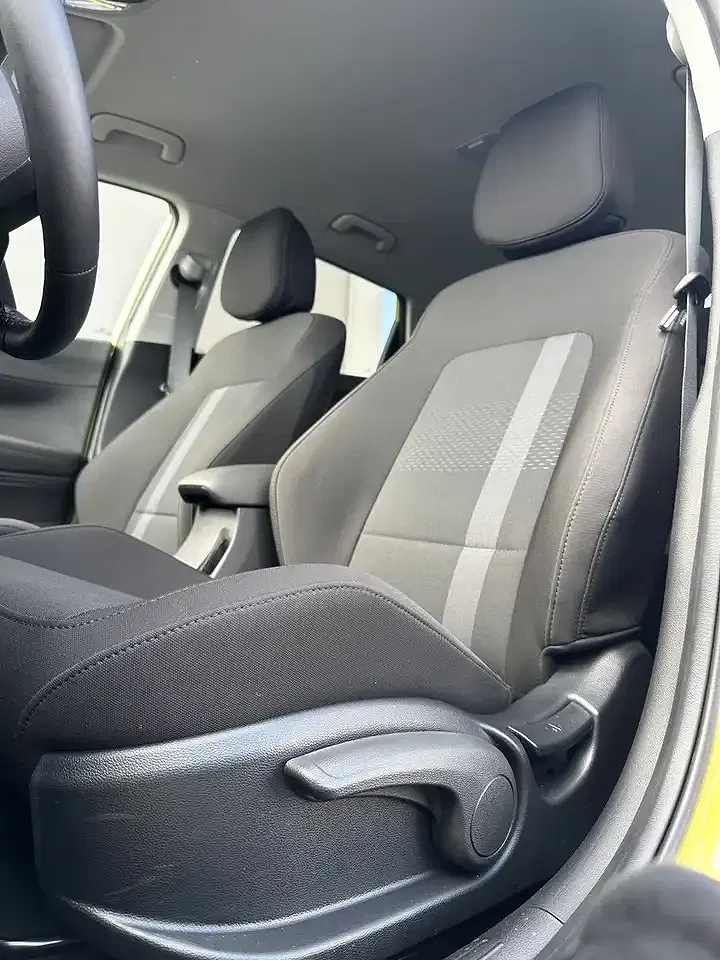 Hyundai i20 - Thumbnail 11