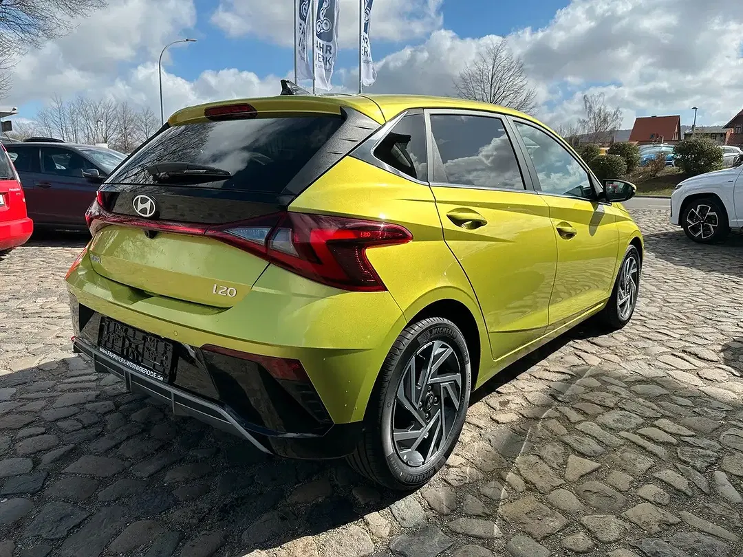 Hyundai i20 - Thumbnail 4