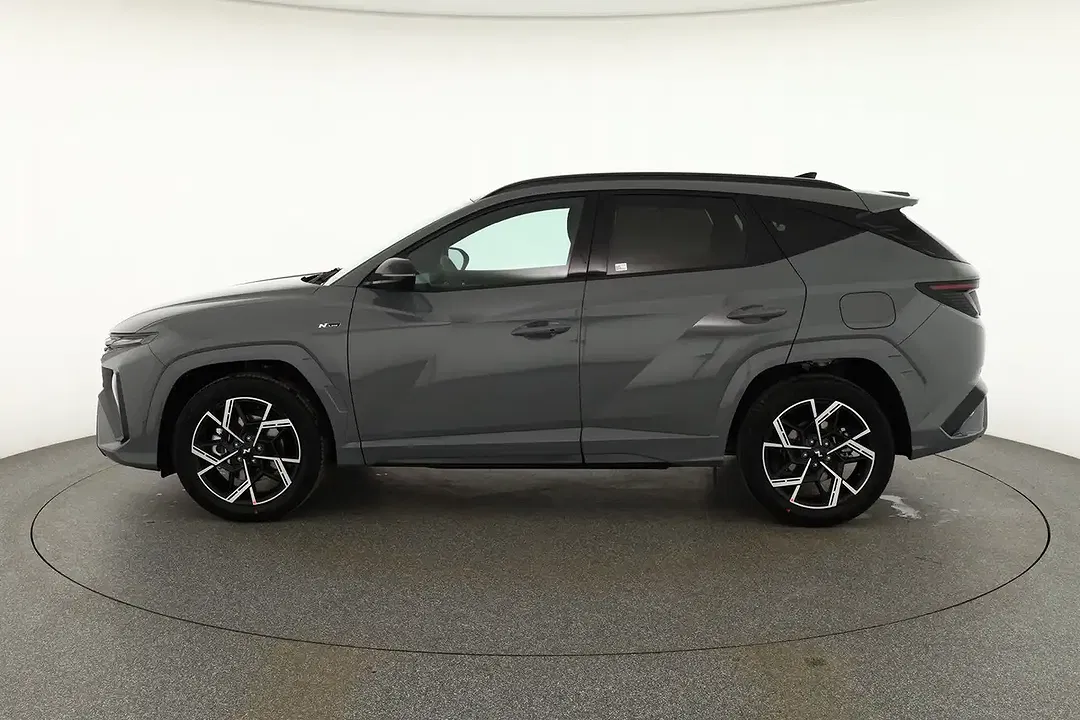 Hyundai TUCSON - Thumbnail 1