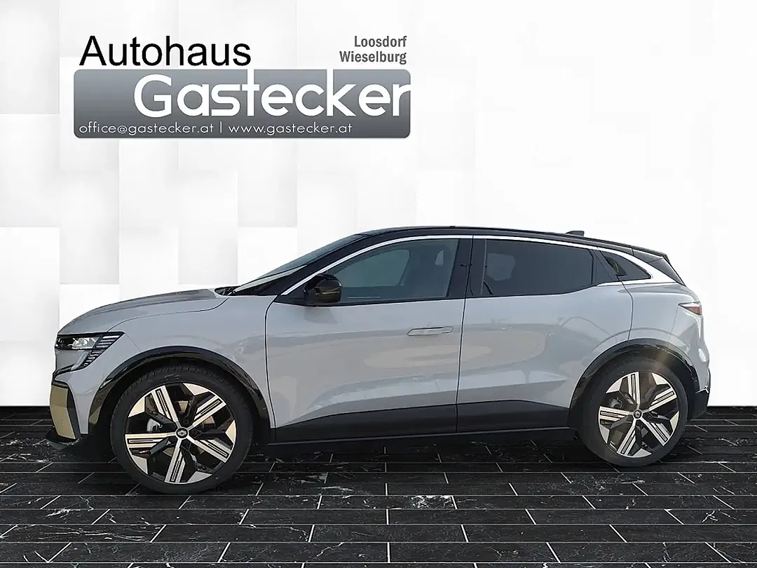 Renault Megane E-Tech - Thumbnail 2