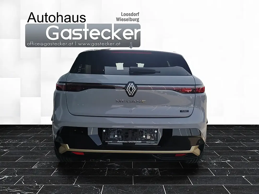 Renault Megane E-Tech - Thumbnail 4