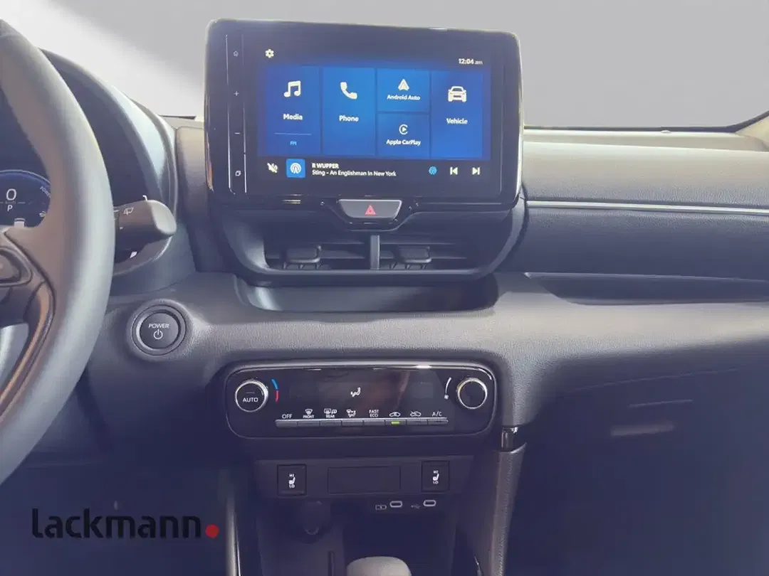 Toyota Yaris - Thumbnail 14