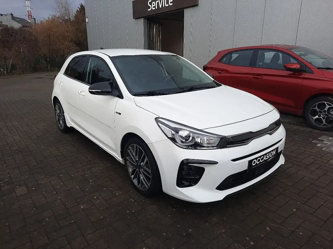Kia Rio - Thumbnail 4