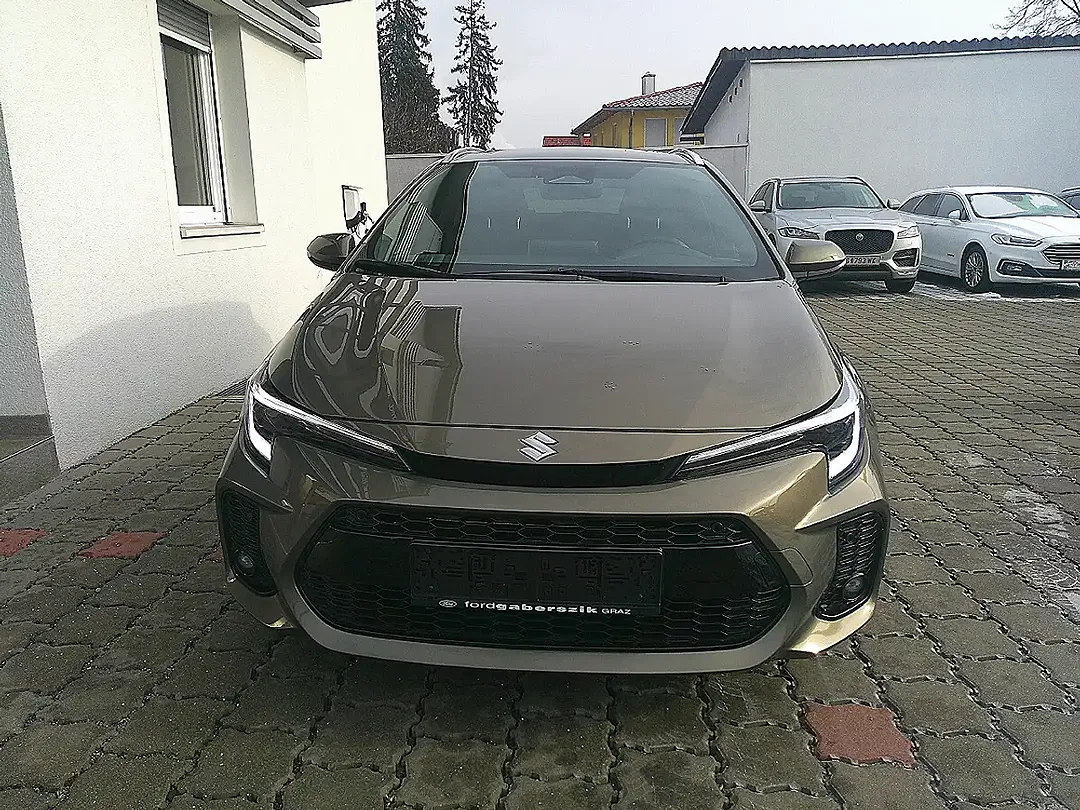 Suzuki Swace - Thumbnail 5