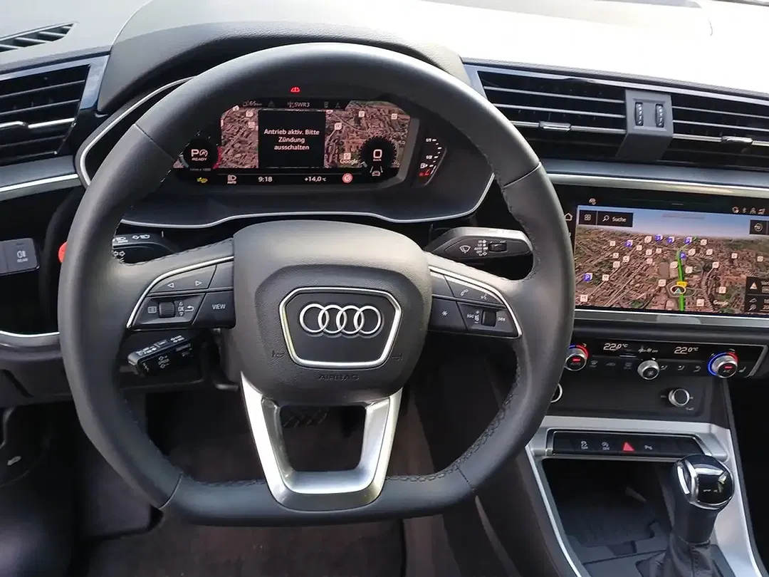 Audi Q3 - Thumbnail 12