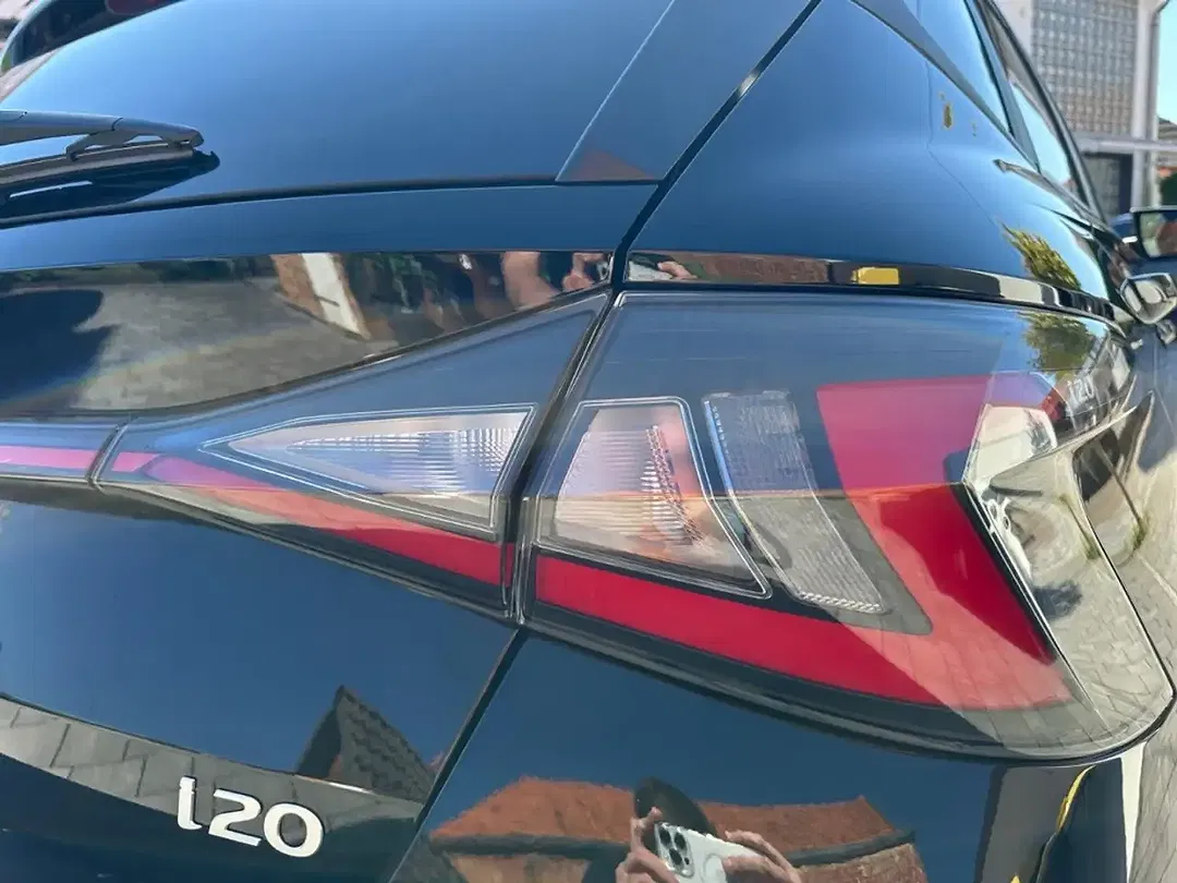 Hyundai i20 - Thumbnail 13