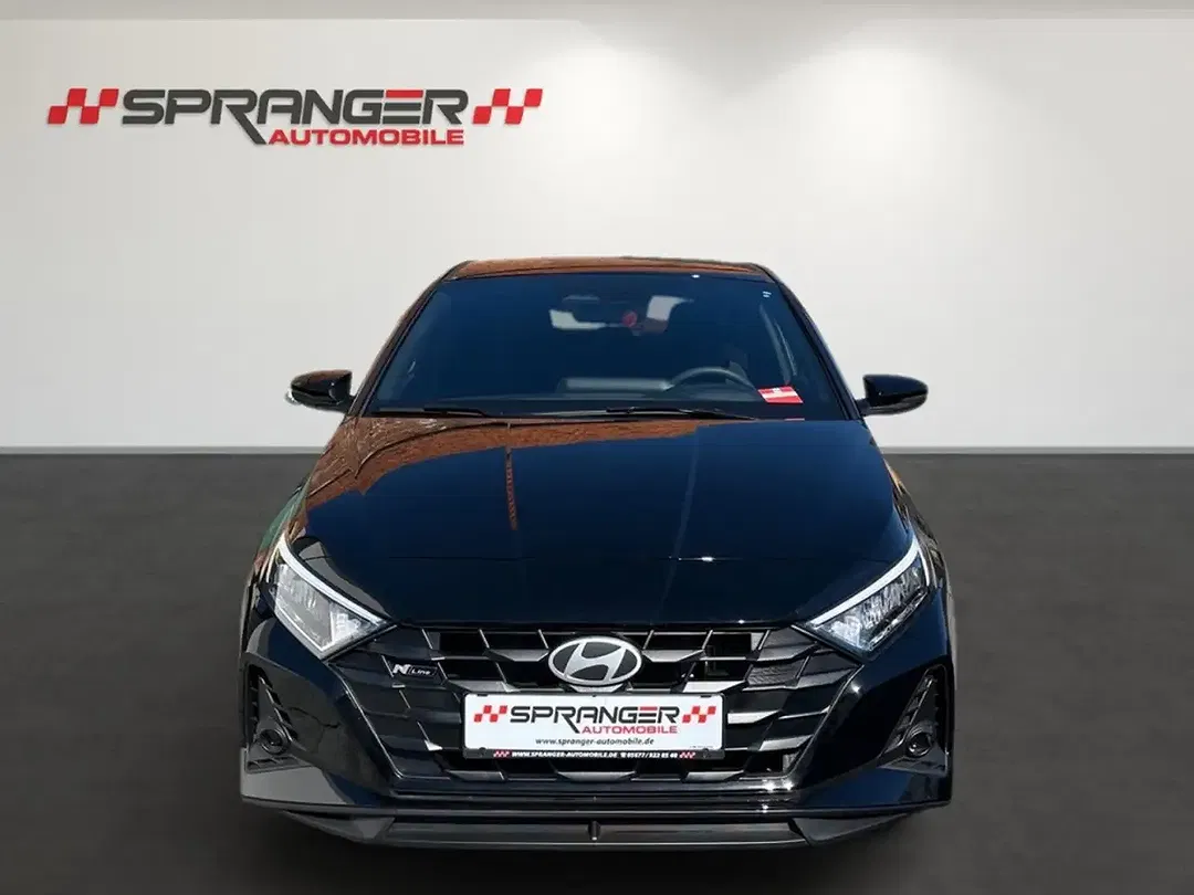 Hyundai i20 - Thumbnail 2