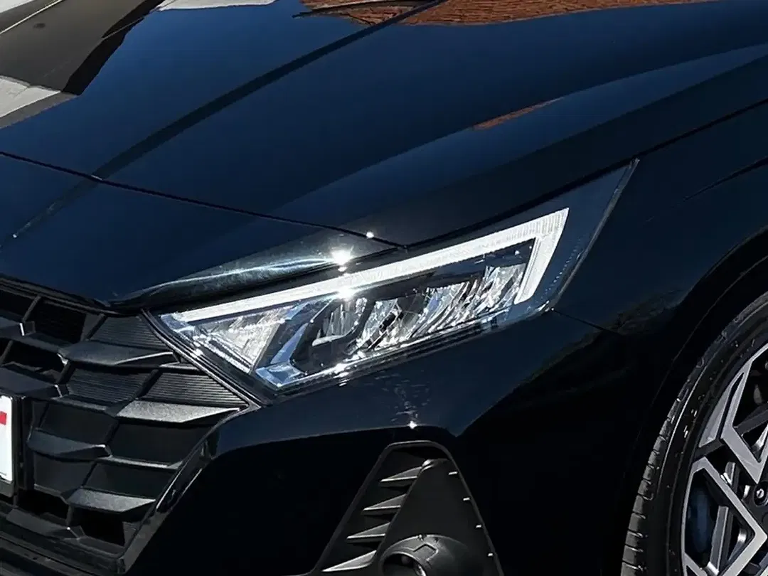 Hyundai i20 - Thumbnail 9