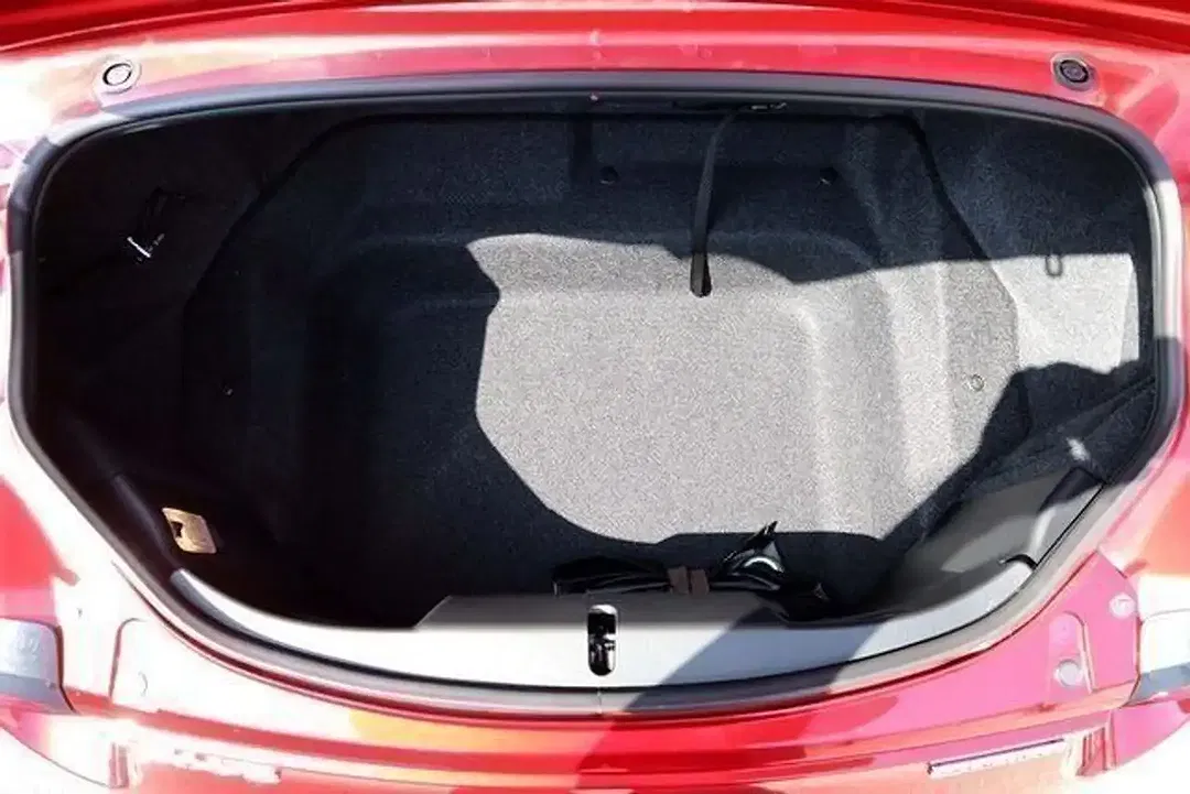 Mazda MX-5 - Thumbnail 11