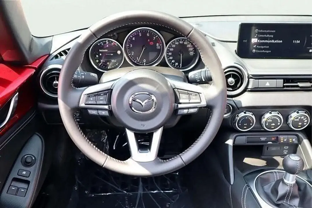Mazda MX-5 - Thumbnail 15